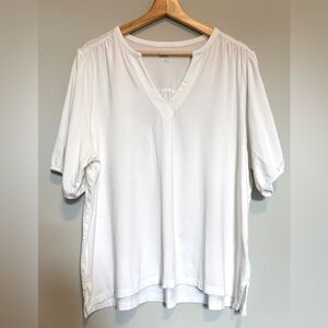 Lands' End Women's Size‎ 2X Top V-Neck Short Sleeve Closet Staple Casual White